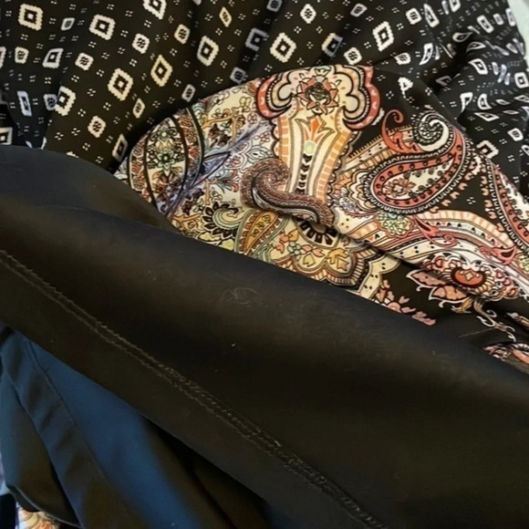 NWOT Buttons X Francesca’s Diamond Geo Paisley Shift Dress Size Small - Picture 9 of 11